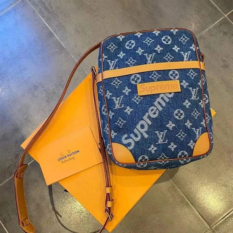 歐米茄遇上斯沃琪,自降身價了?-復刻表