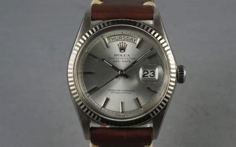 在可信的分銷商買新表當然少一份擔心,而且享有很好的服務(wù),但對于新 入手機械表入門6件你必須了解的事!-復(fù)刻表