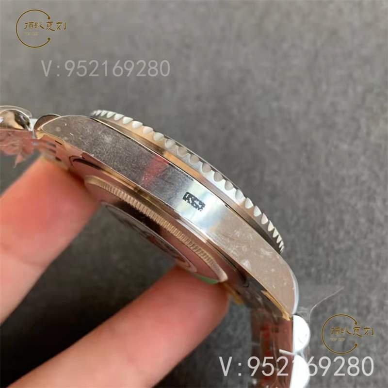 C廠勞力士格林尼治紅藍(lán)可樂(lè)圈復(fù)刻表做工怎么樣-復(fù)刻表