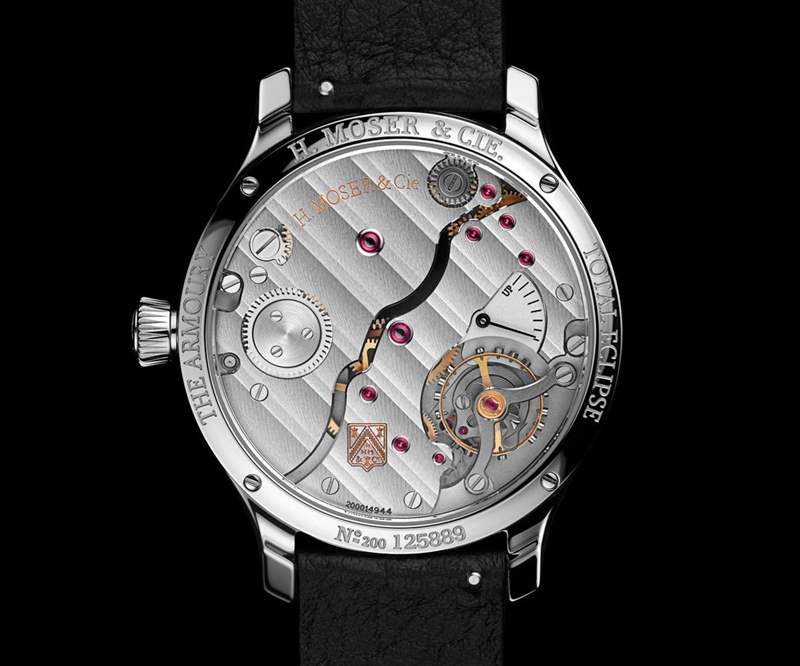 極黑低調!亨利慕時限量Total Eclipse腕表用日全蝕做設計-復刻表