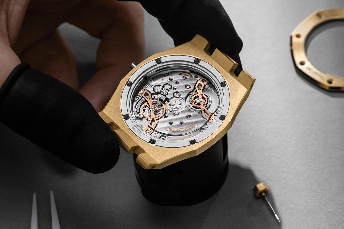 經(jīng)典不變之下的工藝升華!AP愛(ài)彼皇家橡樹(shù)全新型號(hào)Ref.16202-復(fù)刻表