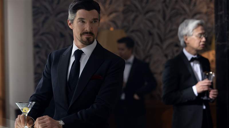 奇異博士手表藏彩蛋？ 班奈迪克康柏拜區(qū)穿梭「多重宇宙」的幸運物來自它！