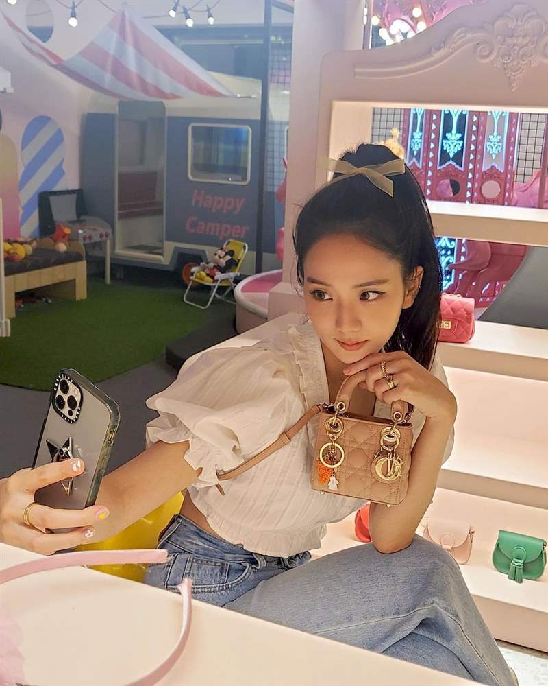 blackpink jisoo私服珠寶手表造型特搜！