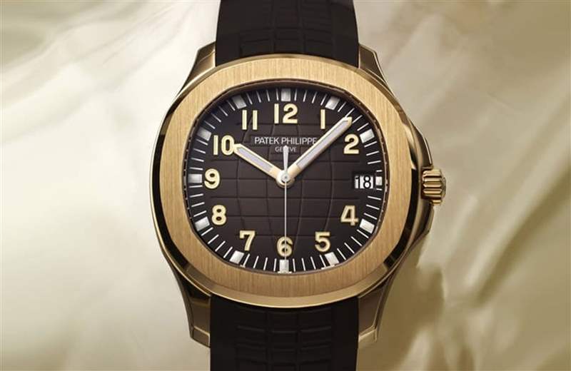 5167R-001是Aquanaut爆款中近兩個跌價幅度最高的一款錶，目前它的二級市場價格為109,000歐羅（折合約90.3萬港元），比起兩個多月前下滑將近20%。（Patek Philippe官網(wǎng)）