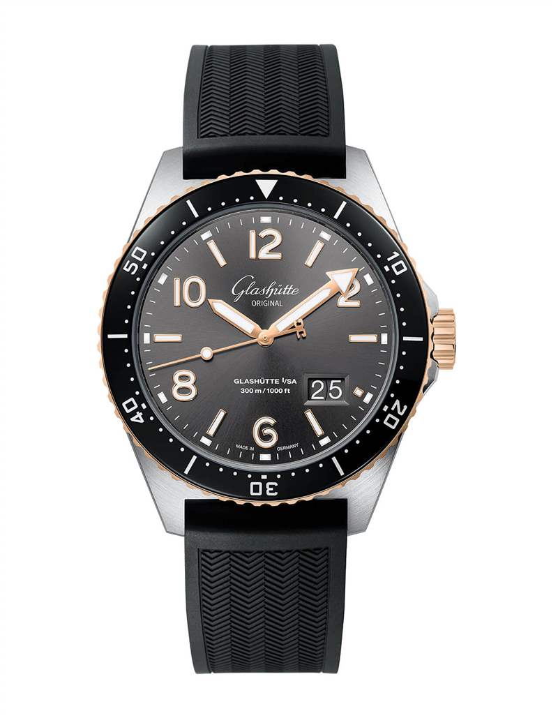 格拉蘇蒂原創(chuàng)1-36-13-04-90黃金款-復(fù)刻表