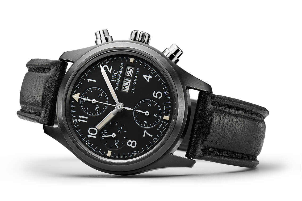 萬國沙夫豪森飛行員計時碼表“致敬 3705”