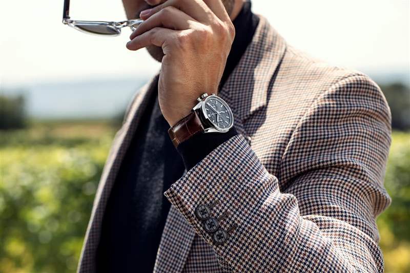 泰格豪雅Carrera 42毫米計時碼表系列-復刻表