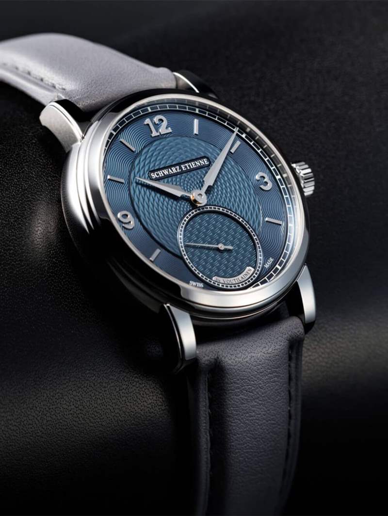 芬蘭小眾手表Kari Voutilainen的Schwarz Etienne Roma Synergy獨特紋路手表-復(fù)刻表