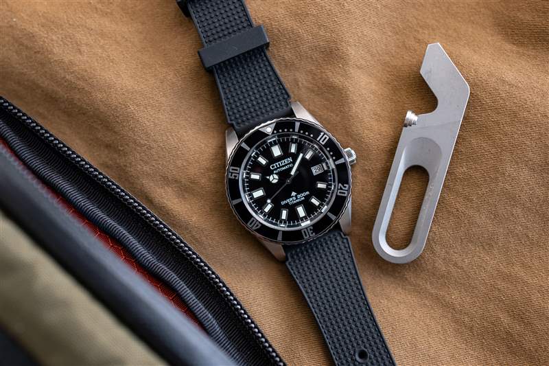 動手實踐公民的最新鈦潛水手表是沒有重量的新復(fù)古-復(fù)刻表