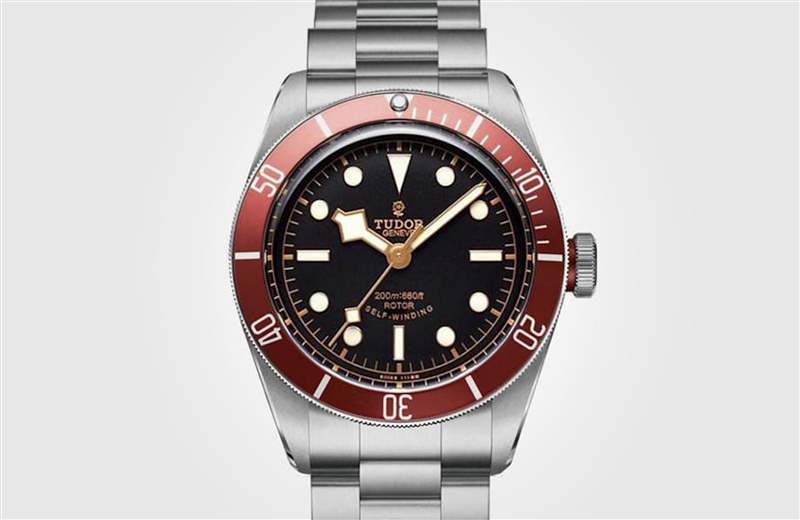 紅色表圈的79220R是同型號中目前唯一低于定價的款式，但是其保值性以帝舵產品而言還是算很高。 （TUDOR官網）