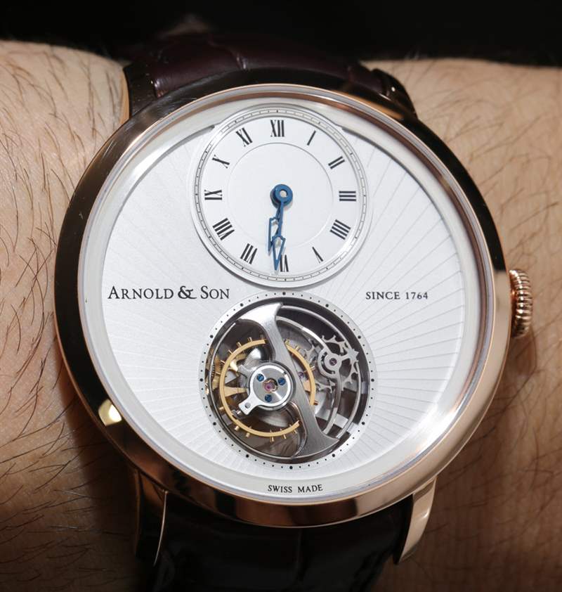 Arnold & Son UTTE“超薄陀飛輪”手表評論-復(fù)刻表