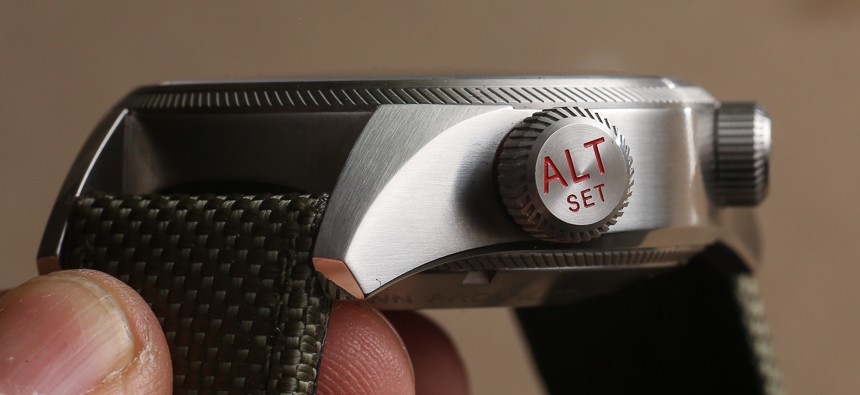 豪利時大表冠ProPilot高度計(jì)腕表實(shí)戰(zhàn)飛行首秀-復(fù)刻表