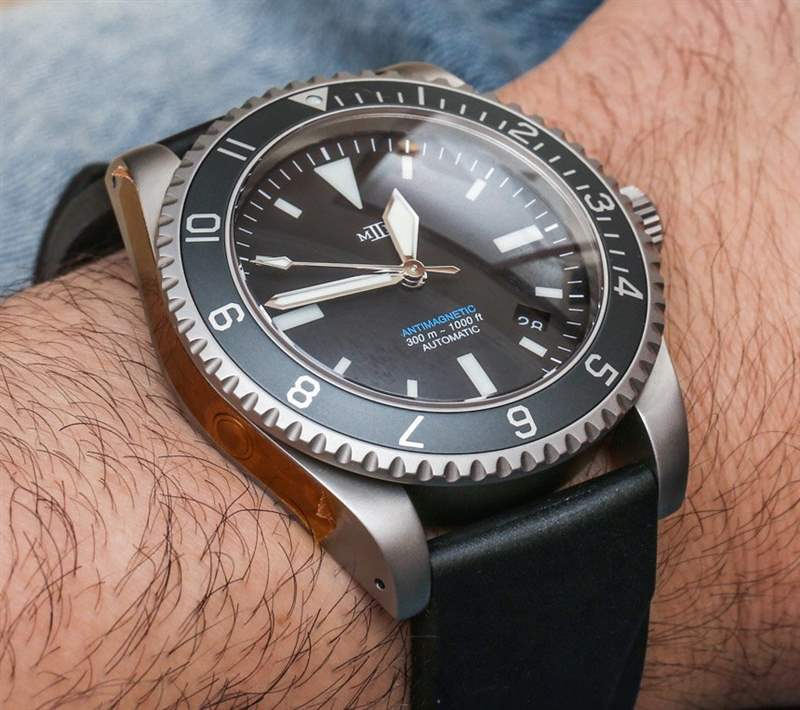 Mk II支點手表評論-復(fù)刻表