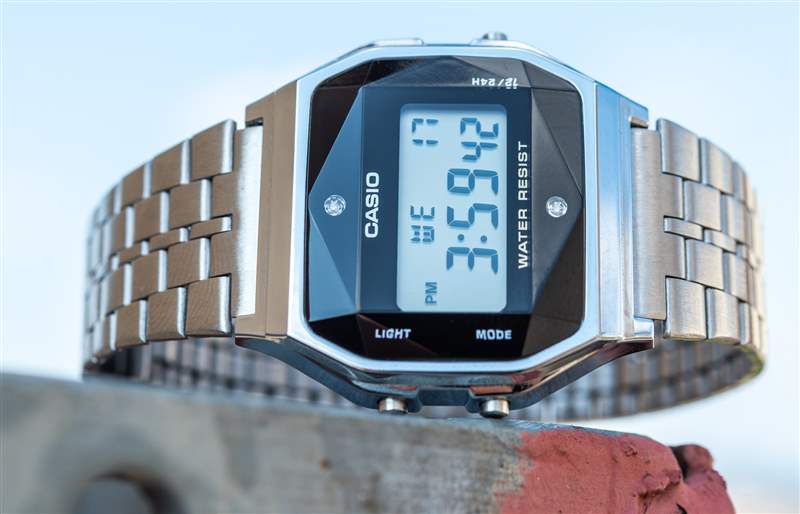 卡西歐A159WAD-1D手表評(píng)論:您應(yīng)該購買史上最便宜的鑲鉆手表嗎?-復(fù)刻表