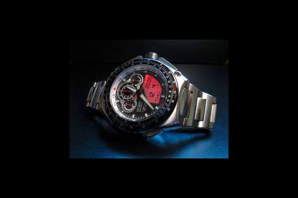 西鐵城SST-JW00-10-52E腕表怎么樣?-復刻表