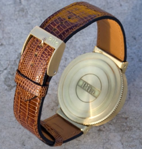 皮塔旋轉(zhuǎn)木馬手表 1