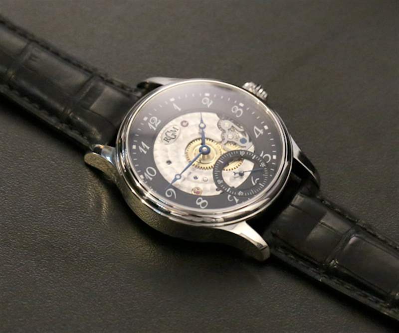 親身體驗(yàn)一些RGM Calibre 801 American Made手表-復(fù)刻表