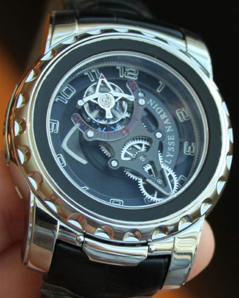 Ulysse Nardin Freak Diavolo watch 雅典表怪胎迪亞沃羅Freak Diavolo腕表-復(fù)刻表
