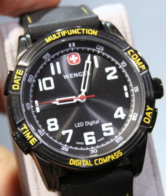 Wenger Nomad LED Compass Watch 1 溫格游牧 LED 指南針手表-復(fù)刻表