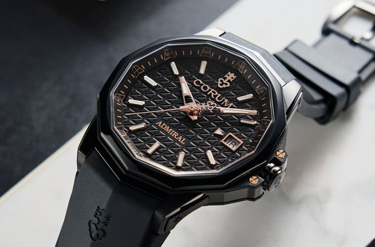 昆侖表海軍上將全黑造型大三針全面鎖定男女性客群-復(fù)刻表