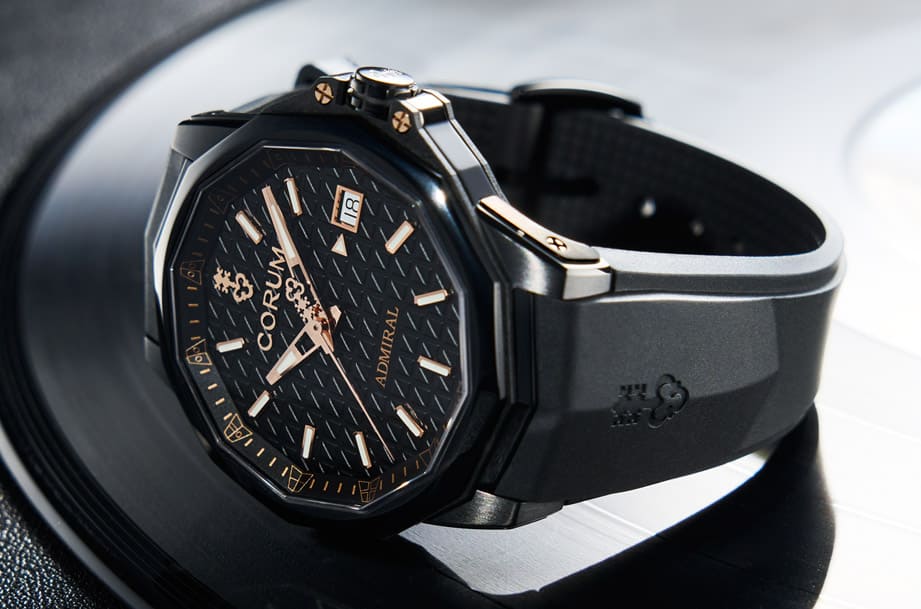 昆侖表海軍上將全黑造型大三針全面鎖定男女性客群-復(fù)刻表