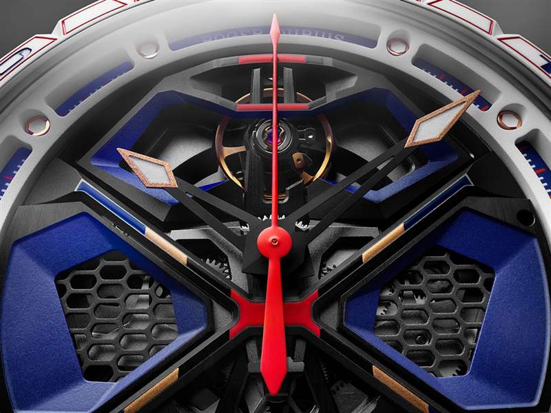 羅杰杜彼 (Roger Dubuis) 推出 Excalibur Spider Huracán Monobalancier：超級鐘表 (Hyper Horology?) 與超級跑車風格的融合