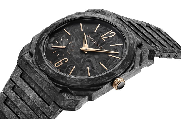 寶格麗連推兩款啟用鍛造碳材質的Octo Finissimo超薄表搭配玫瑰金細節展現奢華前衛感-復刻表