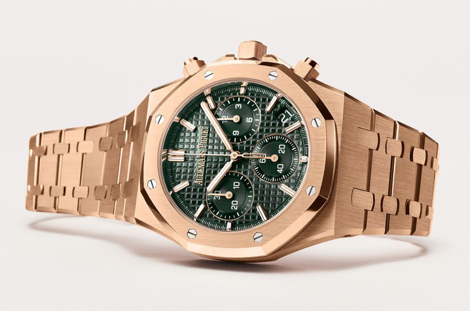 愛彼即日起推出“AP Coverage Service免費尊享保固”及“手表維修到府取件”等兩大好康服務-復刻表