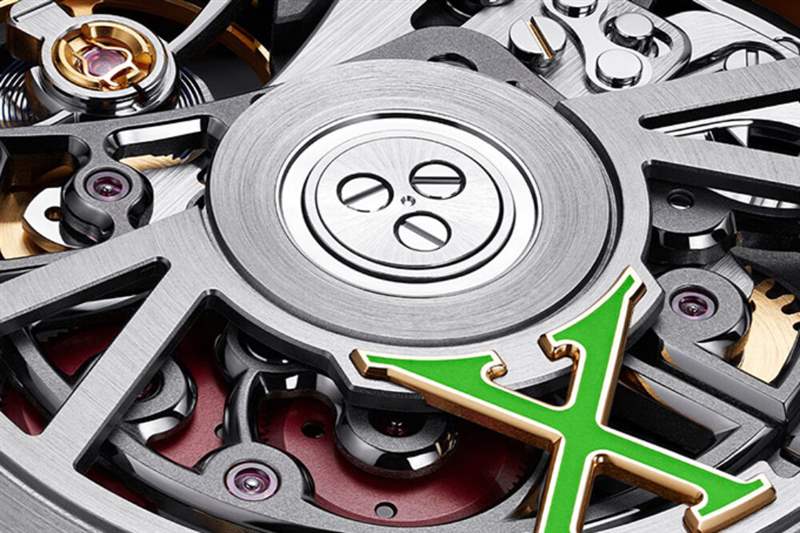 日內瓦工匠讓Adam Levine的勞力士迪通拿在黑暗中完全發光-復刻表