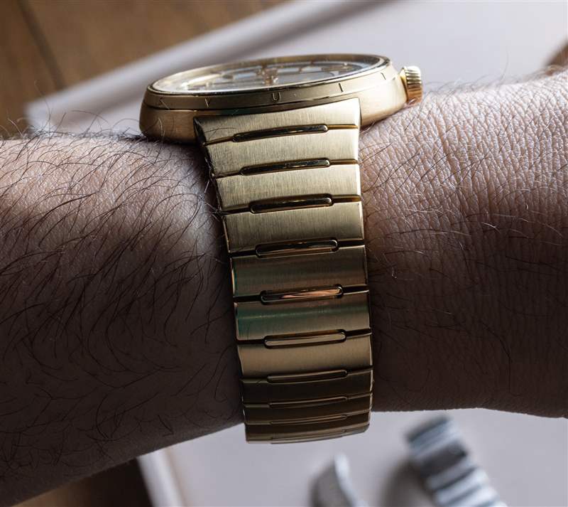 親身體驗:路易威登重新推出高端一體式手鏈手表 Tambour 親身體驗:路易威登重新推出高端一體式手鏈手表 Tambour-復刻表