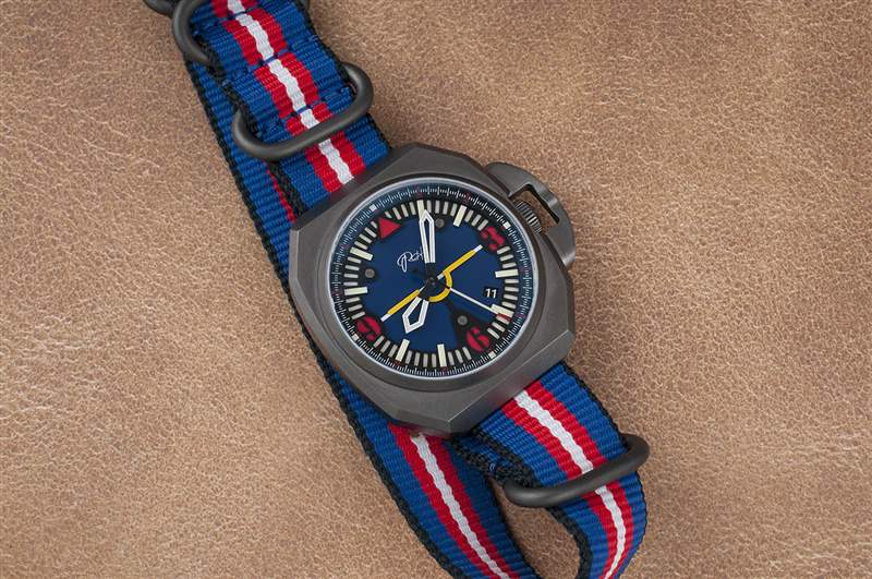 手表評(píng)論:理查德·哈維的態(tài)度-復(fù)刻表