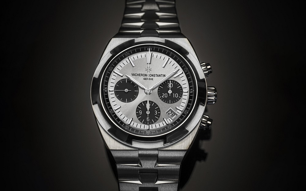 江詩丹頓推出Overseas Chronograph Panda Dial熊貓盤計時碼表-復刻表