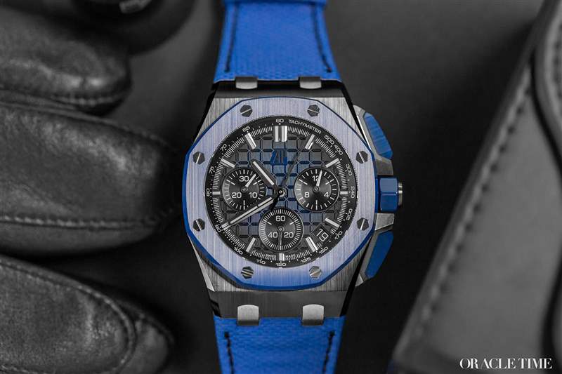 愛彼皇家橡樹離岸型自動(dòng)上鏈計(jì)時(shí)碼表黑色和藍(lán)色陶瓷 26420CE.OO.A043VE.01