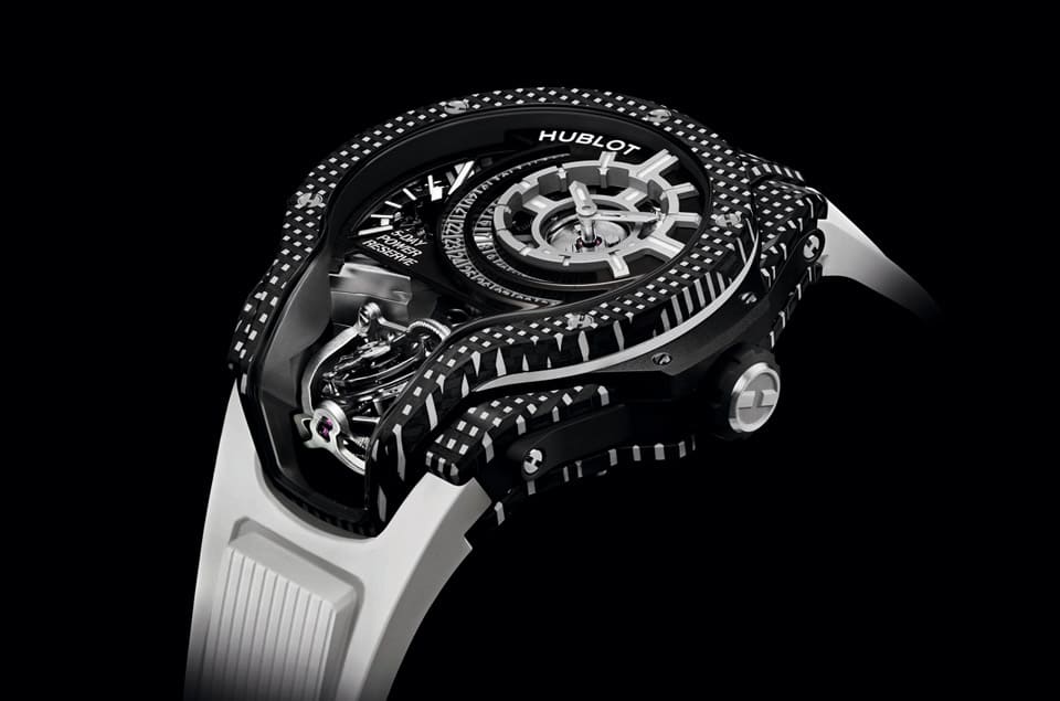 宇舶MP-09雙軸陀飛輪再次結(jié)合3D碳纖維材質(zhì)這次改為耐看好搭的白色-復(fù)刻表