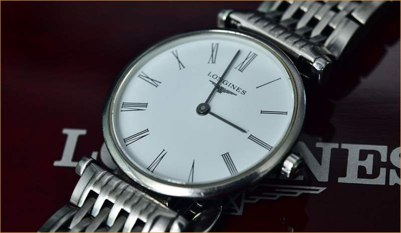 伯爵浪琴檔次誰高 伯爵和蕭邦哪個檔次高(伯爵手表和蕭邦哪個更好)-復刻表