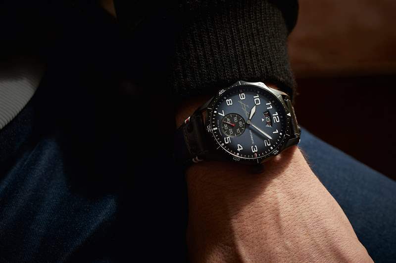 Junghans Meister Pilot 自動腕表 海軍藍