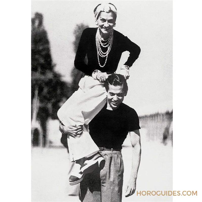 CHANEL - 透過高級工藝再現香奈兒女士生命里的美好｜CHANEL Mademoiselle Privé系列腕表