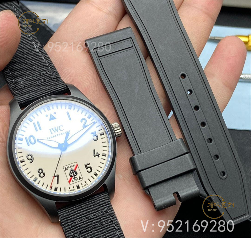 M+廠復(fù)刻萬國飛行員特別版「黑桃A」IW326905全夜光做工怎么樣-復(fù)刻表