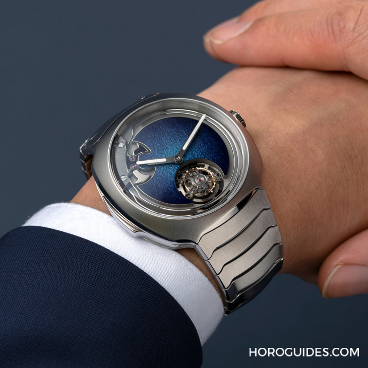 H. MOSER & CIE - 大明火琺瑯煙燻面加身，亨利慕時(shí)三問(wèn)疾速者三問(wèn)報(bào)時(shí)陀飛輪藍(lán)色琺瑯概念腕表奪目登場(chǎng)